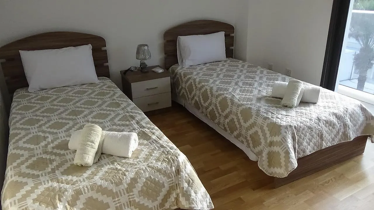 Hermes Apartments Larnaca