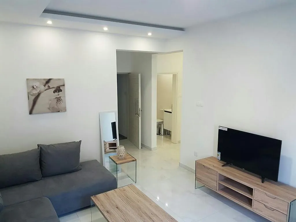 Hermes Apartments Larnaca Cyprus